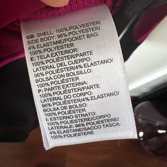 North face Limited Edition women’s jacket magenta black zip up flash dry NWT - Picture 11 of 16